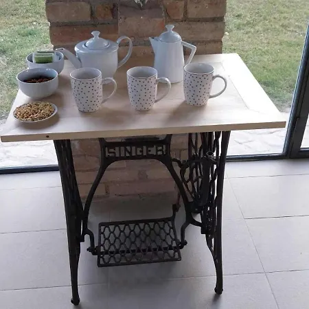 度假居 In With Pool And Sauna *