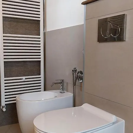 In With Pool And Sauna Todi