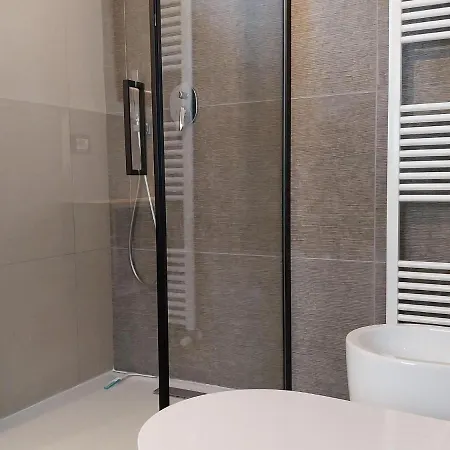 度假居 In With Pool And Sauna 托迪