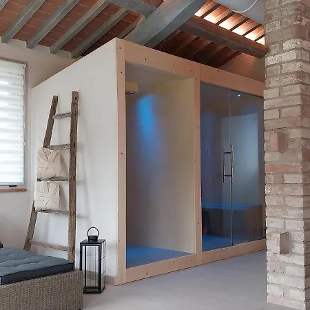 In With Pool And Sauna *