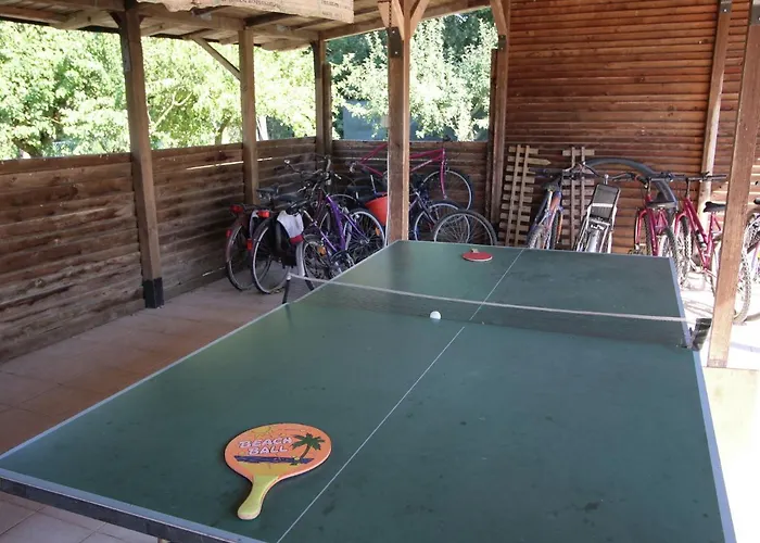 別荘 In With Pool And Sauna