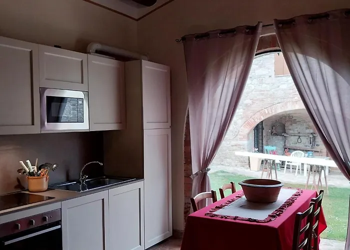 In With Pool And Sauna 別荘