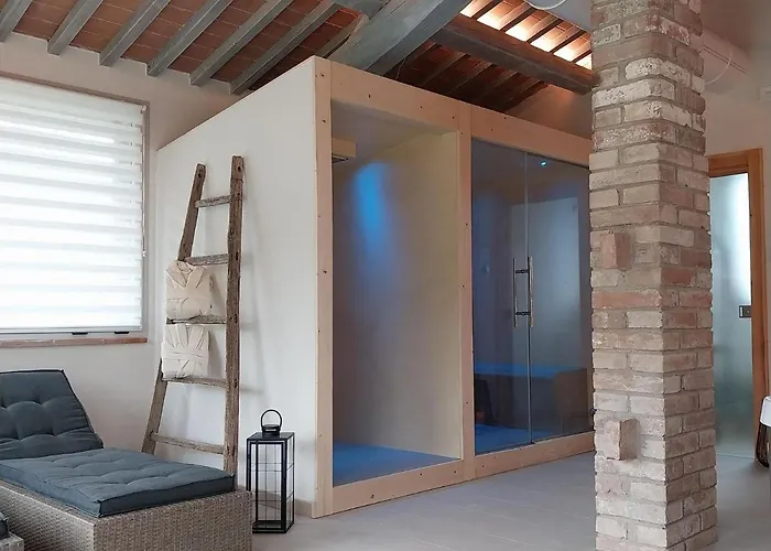 In With Pool And Sauna *